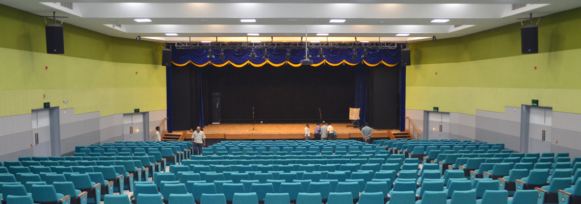Guru Nanak College, India Banner