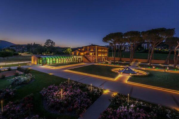 Barton Park Green Business Center, Italy Banner