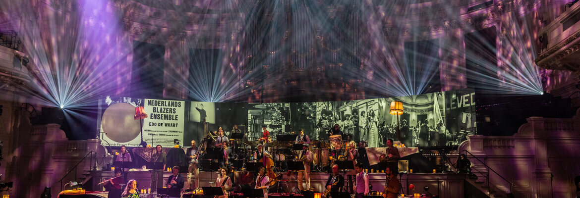Nederlands Blazers Ensemble, Amsterdam Banner