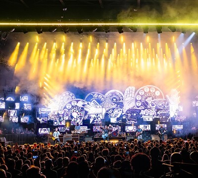 Foo Fighters "Everything or Nothing At All" Tour detail image 0